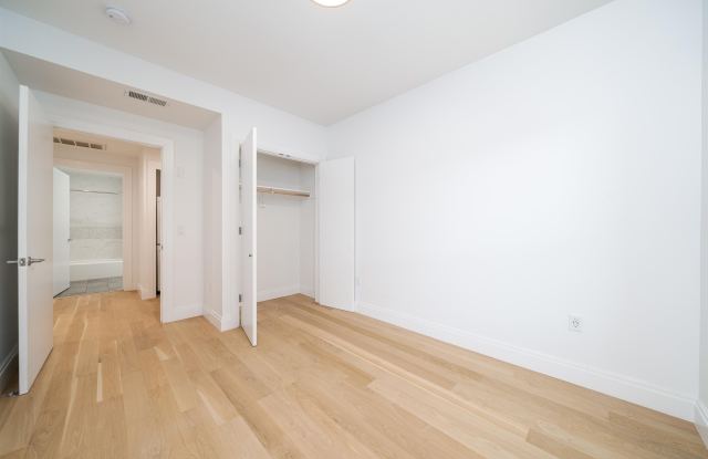 36 JONES ST Gallery 2