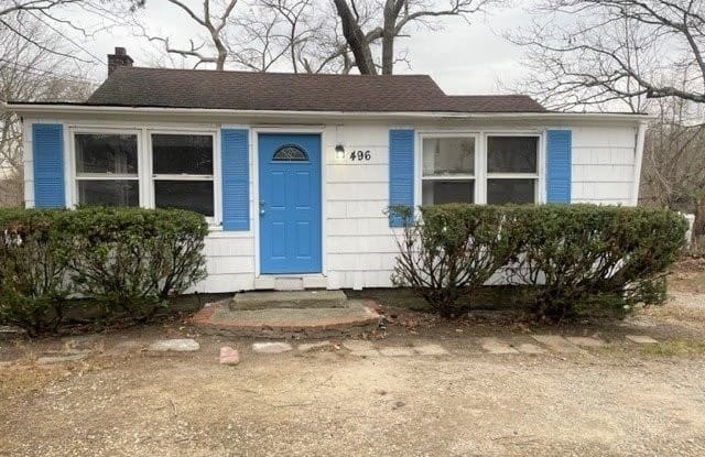 496 Browns Road - 496 Browns Road, Lake Ronkonkoma, NY 11767