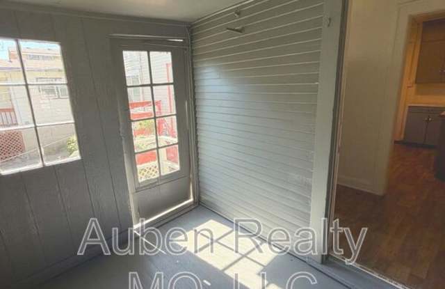 3419 Bales Ave Gallery 4
