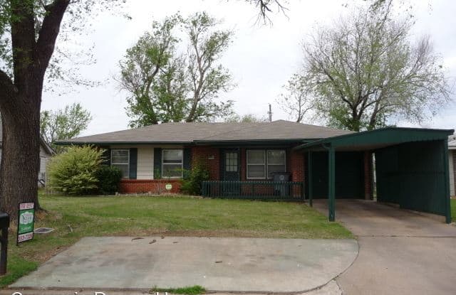 513 NW Mission Blvd. - 513 Northwest Mission Boulevard, Lawton, OK 73507