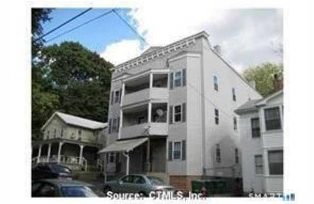38 Taylor Street Gallery 1