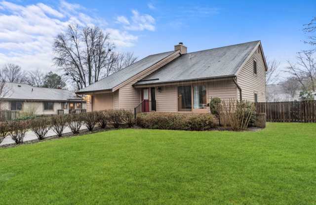 Welcome to 7005 Brookington Ct! photos photos
