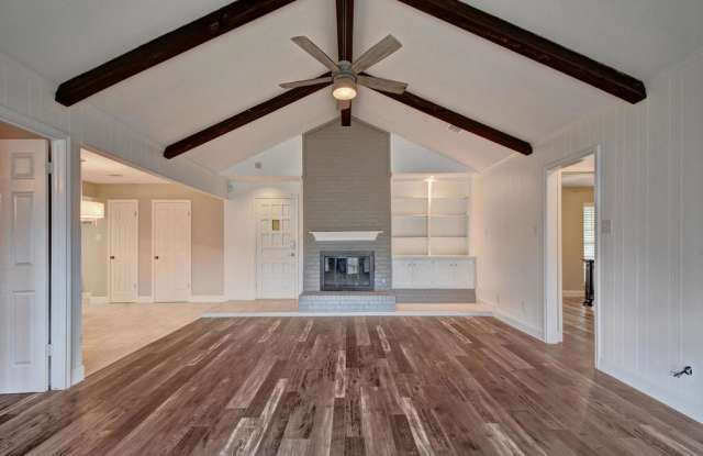 5307 Beckett CIR - 5307 Beckett Circle, Austin, TX 78749
