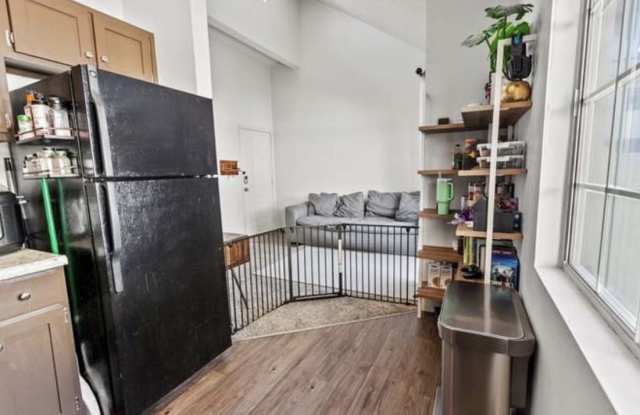 1037 Southwood Dr Apt D Gallery 4