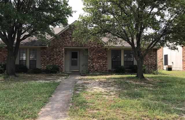 505 Weaver Street - 505 Weaver Street, Cedar Hill, TX 75104