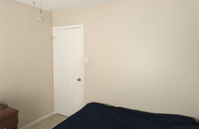 2203 Frontier Trail Gallery 3