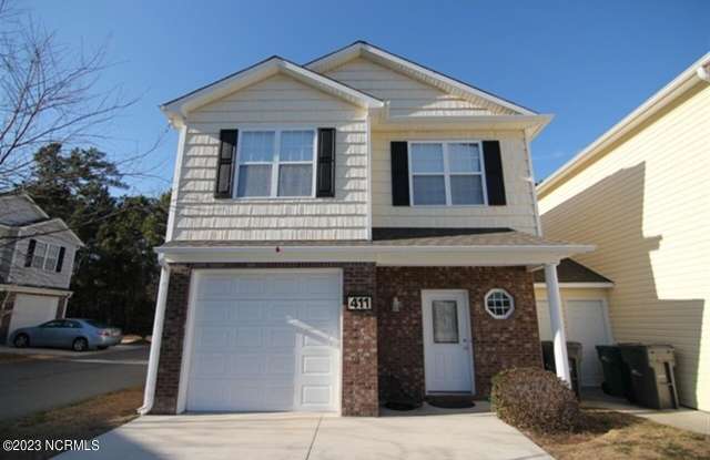 411 Triton Lane - 411 Triton Lane, Surf City, NC 28445