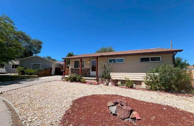 <b>Three Bedroom Home In Northwest Reno.<br><br> Gallery 3