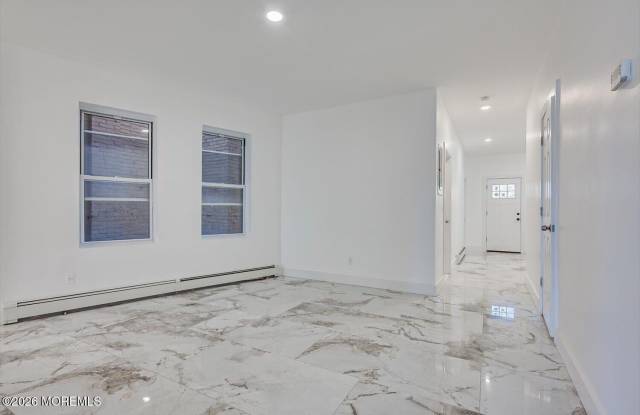 520 E Jersey Street Gallery 4