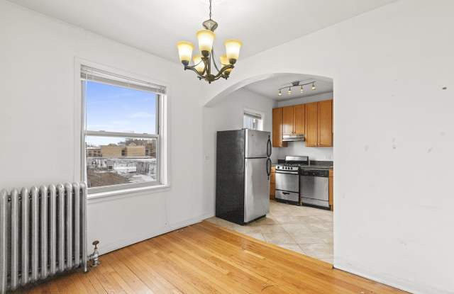 4505 North Greenview Avenue - 4505 North Greenview Avenue, Chicago, IL 60640