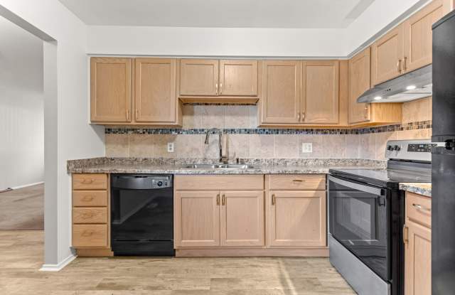 3763 Heritage Parkway photos photos