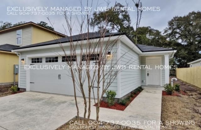 8213 Free Ave - 8213 Free Avenue, Jacksonville, FL 32211