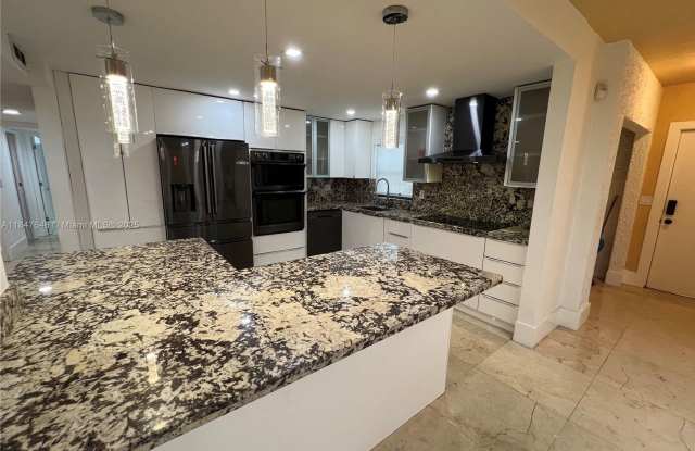 840 NE 199th Street 101B, Miami, FL 33179 photos photos