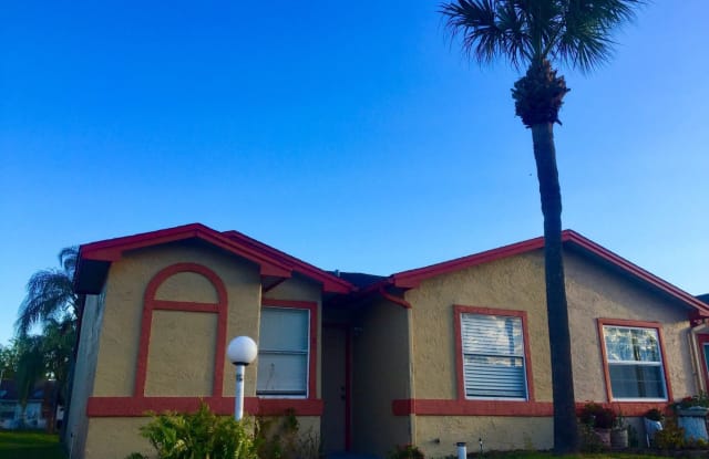 825 Christian Way - 825 Christian Way, Kissimmee, FL 34741
