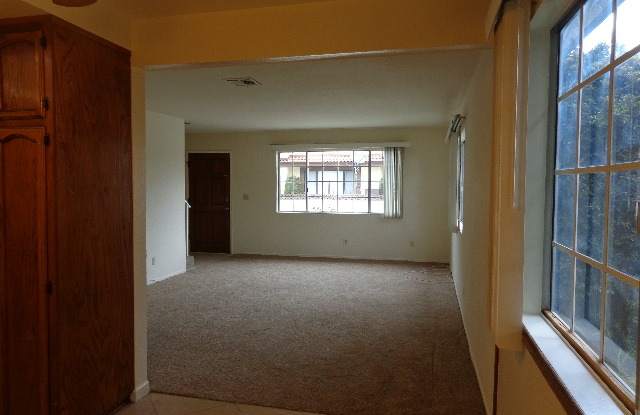 10521 Lakewood Blvd Apt 1 Gallery 4