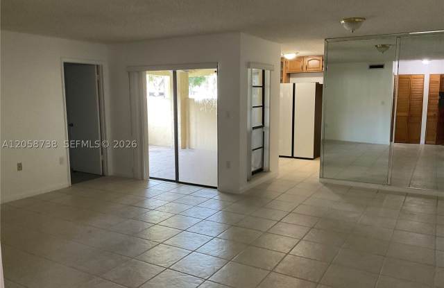 8860 SW 123 CT Gallery 1