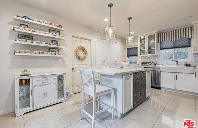 3804 Lenawee Avenue photos photos
