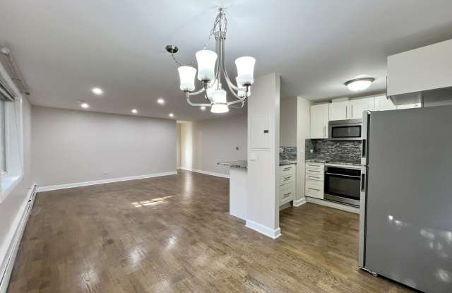 777 Hinman Avenue Gallery 3