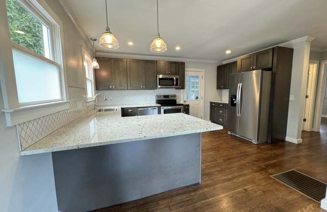 6 Pleasant Ridge Avenue photos photos