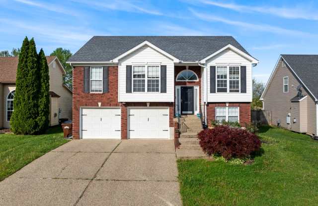 Spacious 4 Bedroom, 3 Bathroom Home! Gallery 1
