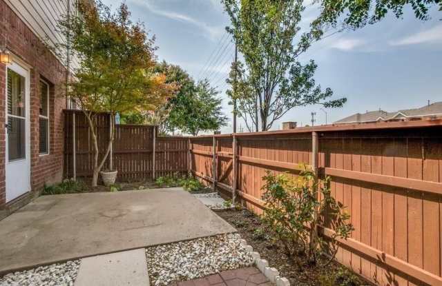 4531 Woodsboro Lane Gallery 2