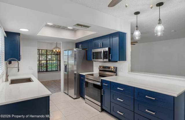 2129 Point O Woods Court Gallery 3