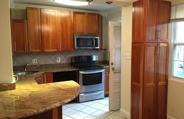 16 ASHBY ST #D - 16 Ashby Street, Alexandria, VA 22305