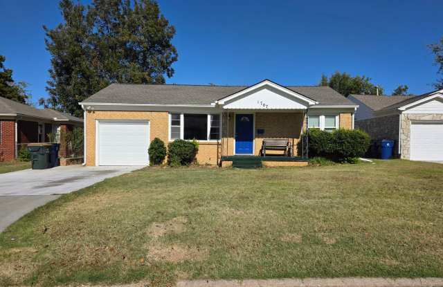 FOR RENT – 3 Bed / 1.5 Bath Home – $1,500/mo photos photos