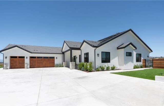 33140 Vista Del Monte Gallery 2