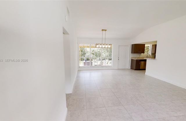 490 NW 90th Street ., El Portal, FL 33150 - 2146 Gallery 4
