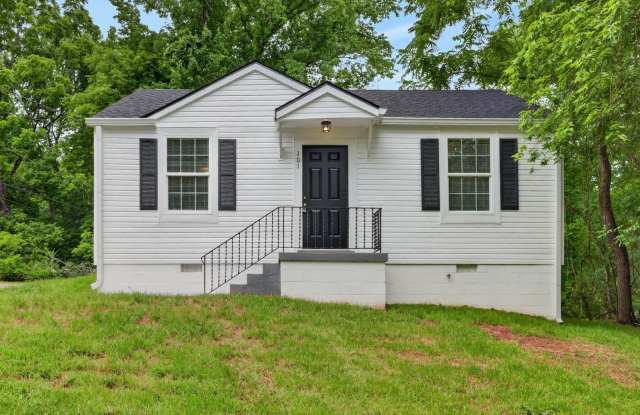 Renovated 2 bedroom home for rent Near Downtown Clarksville! photos photos Renovated 2 bedroom home for rent Near Downtown Clarksville! photos photos
