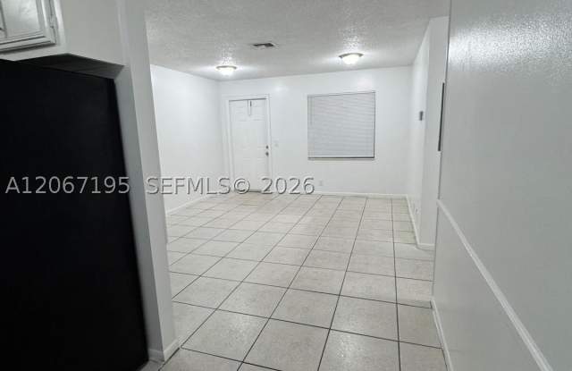 1746 3rd Ave N photos photos