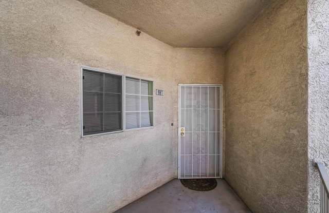 Stylish 2-Bed Condo in Gated Community photos photos