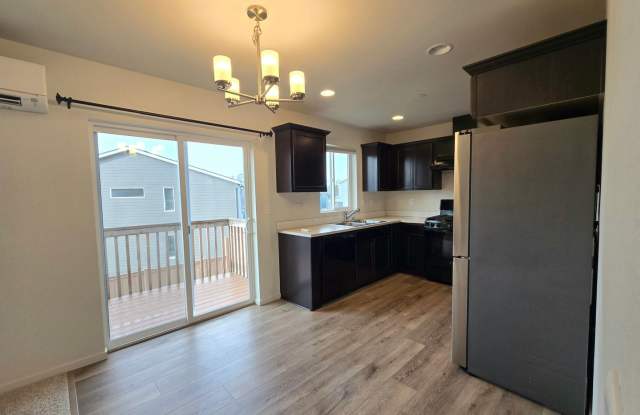 4 Bedroom Home in Marysville Pet Friendly! photos photos