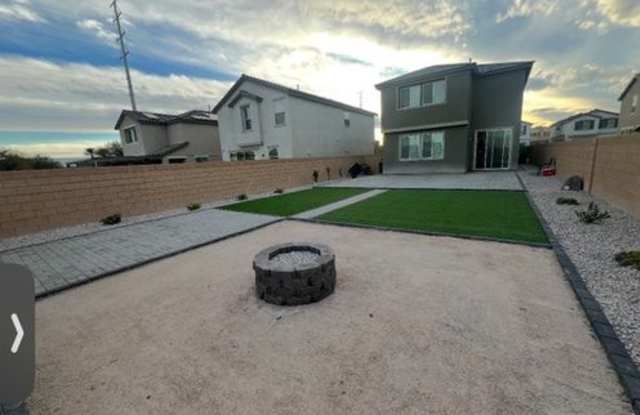Charming 3BR House in North Las Vegas photos photos