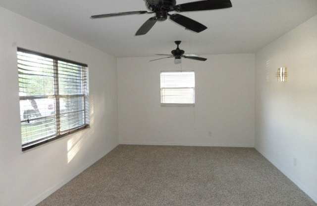 2276 N Lagoon Circle Gallery 3