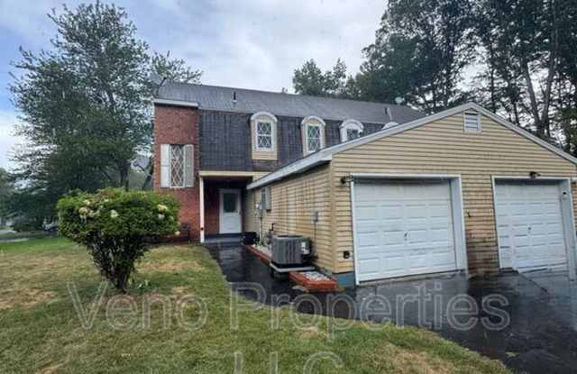 2 Haystack Rd. East photos photos