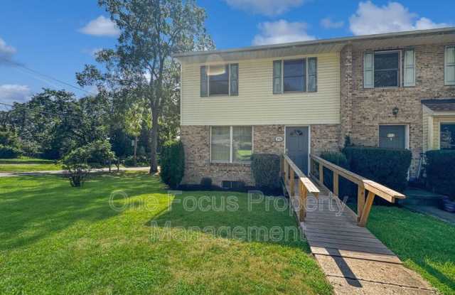 556 Becker St photos photos