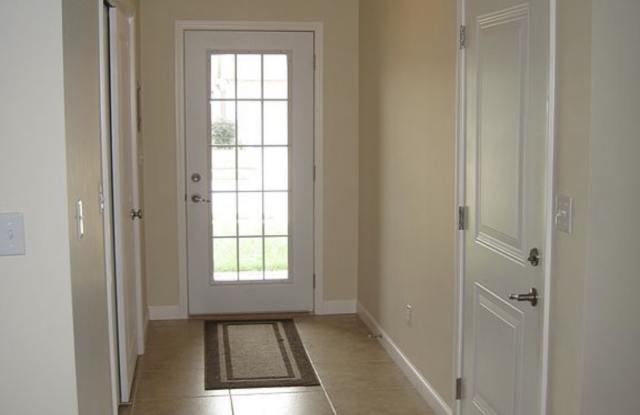 2401 Aaron Court Gallery 2