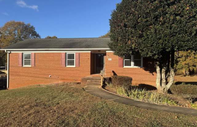 107 Emlee Street - 107 Emlee Street, Davidson County, NC 27295