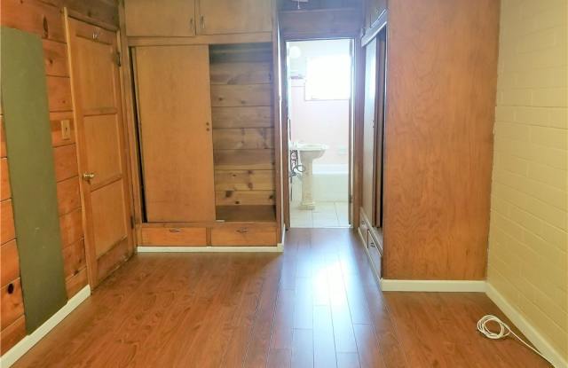 9128 Huntington Dr Gallery 4