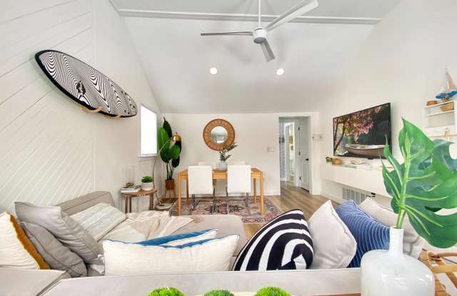 110 Curtis Place Gallery 3