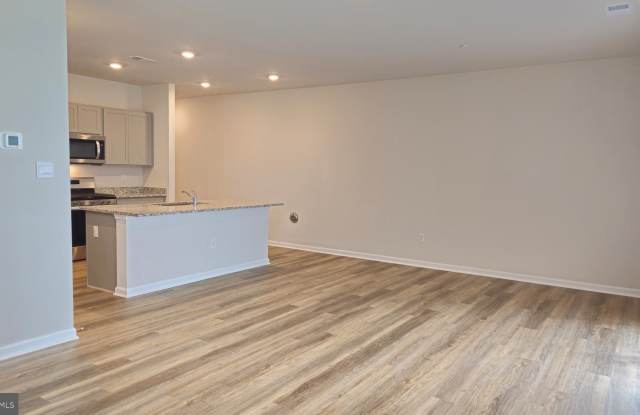 717 PICKEREL Place Gallery 4
