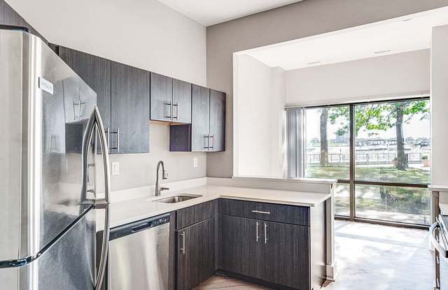 Riverfront Towers photos photos