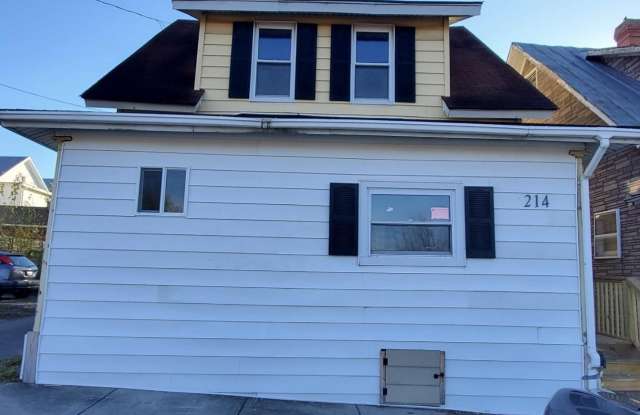 214 N EAST Lane photos photos