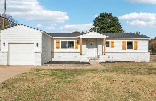 411 W 46th St photos photos