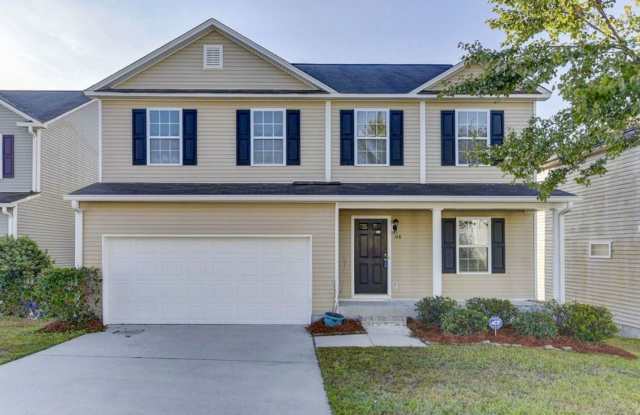 Enjoy the perfect blend of luxury, comfort, and location—just minutes from Fort Jackson! Available Mid October photos photos
