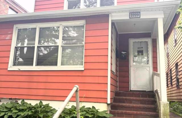 3229 Baychester Avenue photos photos