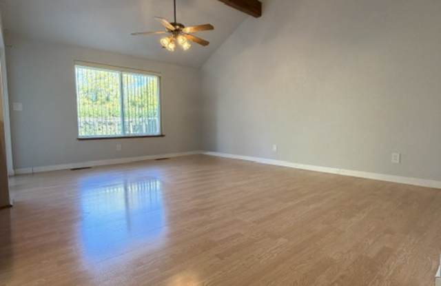 2375 Temple Drive Gallery 4