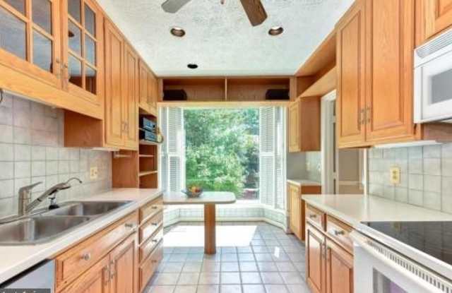 1159 RANDOLPH ROAD Gallery 4